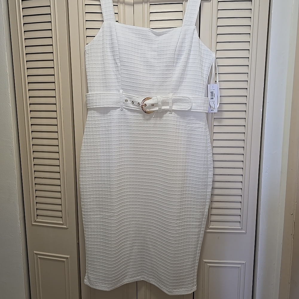 Chic White Belted Midi Dress